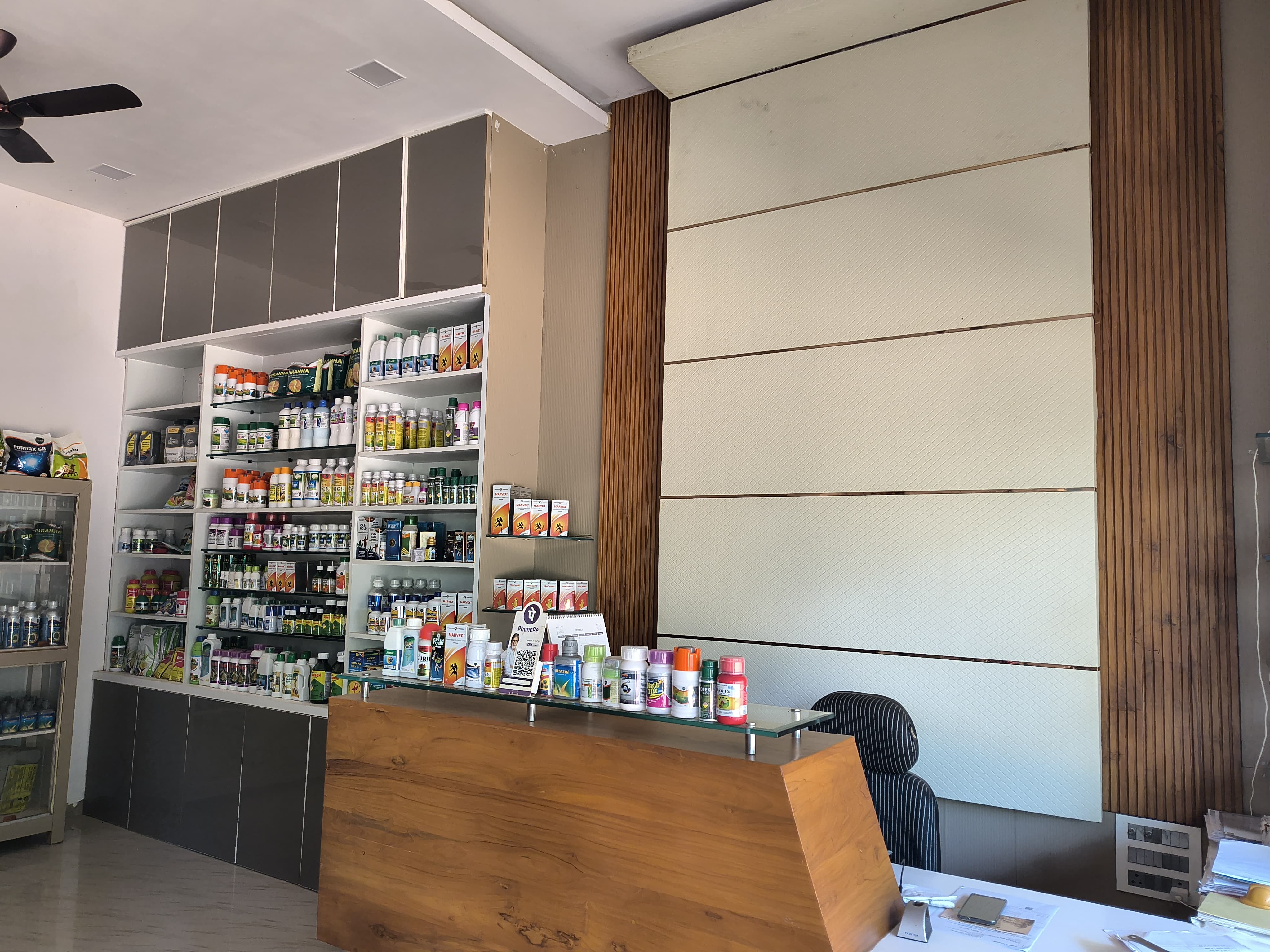 Patel Fertilizers store and team